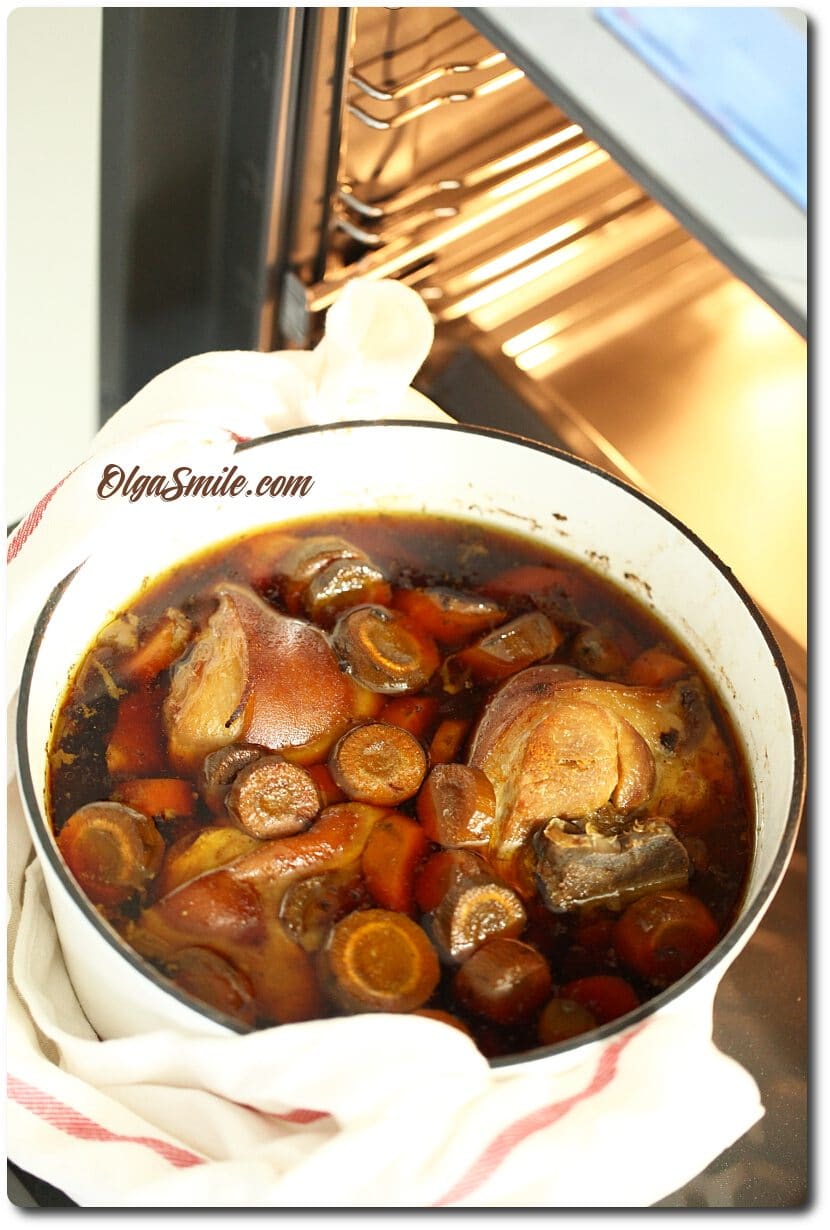 Я попросил свиная рулька, запеченная всю ночь в режиме замедленной съемки